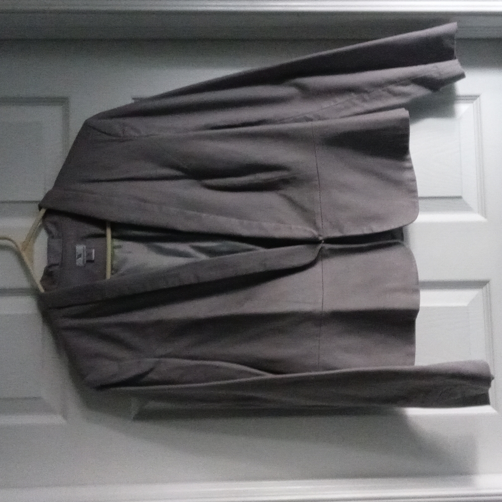 Grey Woman’s Dress Jacket